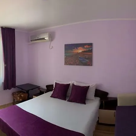 ани Pensión Sozopol